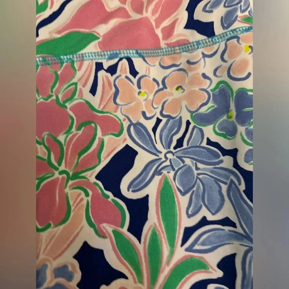 Crown & Ivy Womens 7/8 Leggings Size Small Inside Front Pocket Floral Pink Blue - Picture 5 of 5